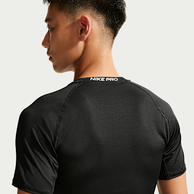 Reviews: Nike Pro Men's Dri-FIT Tight Short-Sleeve Fitness Top